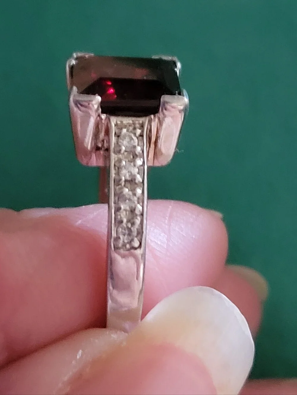 Silver Ring with Square Garnet-Cut Deep Red Center Stone
